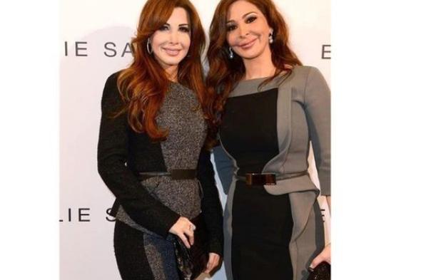 بالصورة.. نظرة زوج نانسي عجرم لإليسا غريبة وتصدم جمهور النجمتين