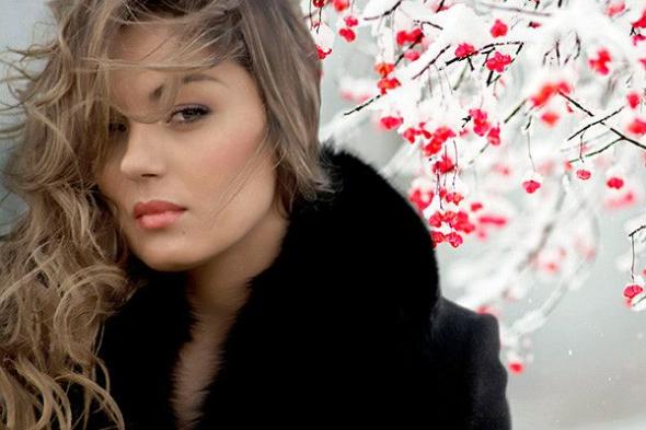 عربية تهزّ مسرح "The voice" فرنسا وتبهر الجمهور!