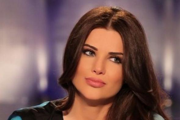 منى أبو حمزة توجه رسالة لابنتها ياسمين.. ماذا قالت لها؟