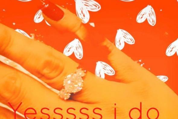 بالصورة: نادين الراسي تضع خاتم الخطوبة.. "I do"!