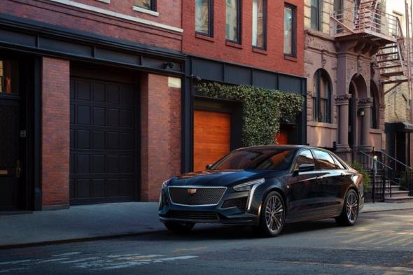 كاديلاك تطرح أول محرك V8 بشاحن توربيني توأمي على الإطلاق