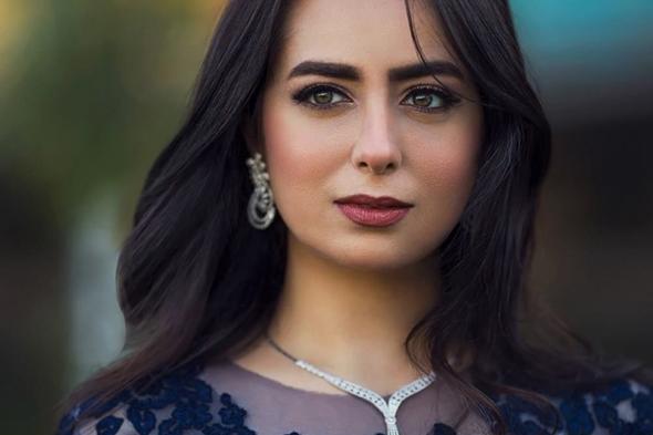 هبه مجدي تتألق بإطلالات محتشمة وناعمة