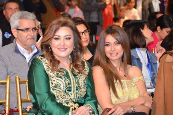''أفريفاطا'' تحتفي بالفنانتين المصريتين نهال عنبر وداليا مصطفى بالعرض الأول للأزياء والموضة الشبابية الافريقية