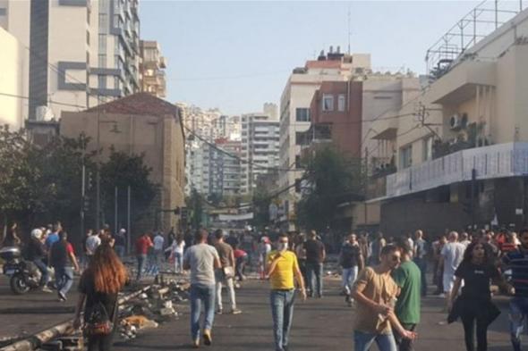 "الوطني الحر" يعلّق على حادثة جل الديب: نرفض الممارسات المخلة بالأمن  
#لبنان
#lebanon24
 via @Lebanon24