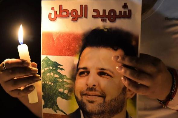 عائلة الشهيد أبو فخر: لن ننسى الوقفة العظيمة التي لمسناها من كافة أبناء لبنان 

#lebanon24

 via @Lebanon24