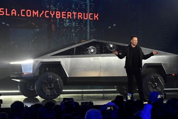انخفاض ثروة إيلون ماسك بعد فشل إطلاق Cybertruck