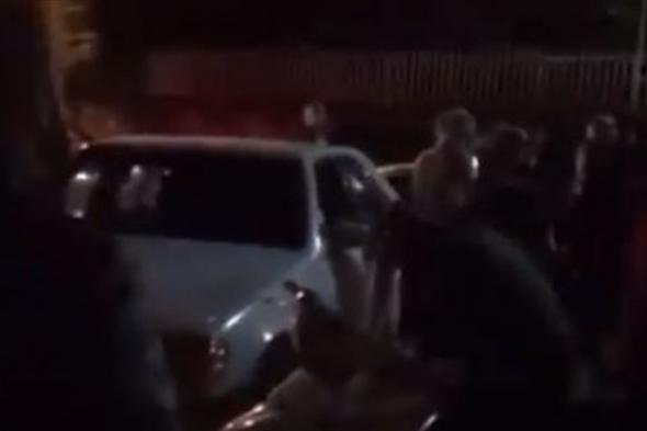 إشكال في إقليم الخروب على خلفية التضامن مع سمير الخطيب (فيديو) 

#lebanon24

 via @Lebanon24