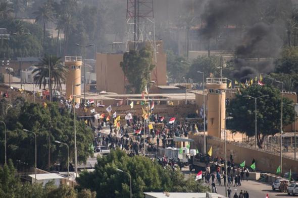 السفارة الأميركية في بغداد تعلّق العمليات القنصلية
#lebanon24
  via @Lebanon24