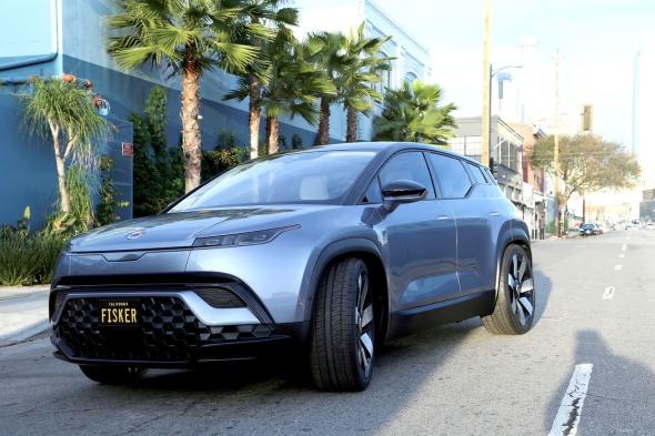 Fisker Ocean.. سيارة دفع رباعي كهربائية مع سقف شمسي