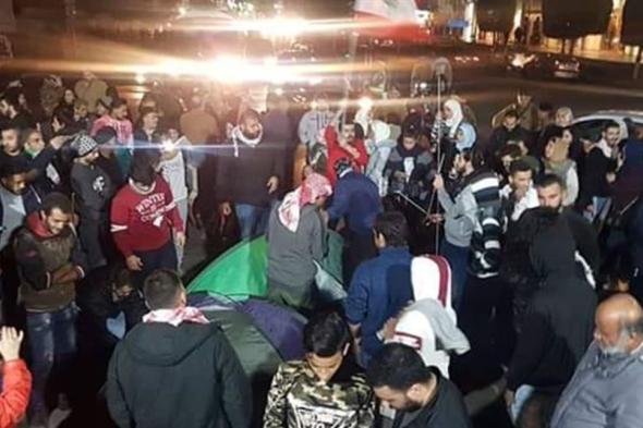 إليكم الطرقات المقطوعة حتى الآن (صور)  
#lebanon24
 via @Lebanon24