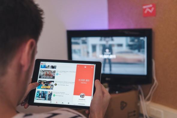 صفقة اليوم.. تعلم إنشاء قناة احترافية على يوتيوب والترويج لها مع خصم 98%