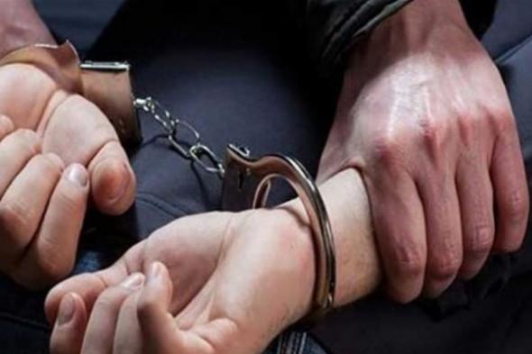 قوى الامن توقف شخصا سرق 5000 دولار من منزل في حي السلم   
#lebanon24 
 via @Lebanon24