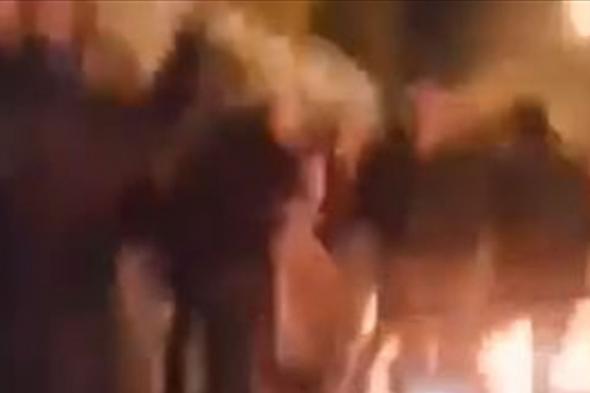 ما حقيقة الفيديو المتداول لمواطن يحرق نفسه في ساحة رياض الصلح!  via @Lebanon24
#lebanon24