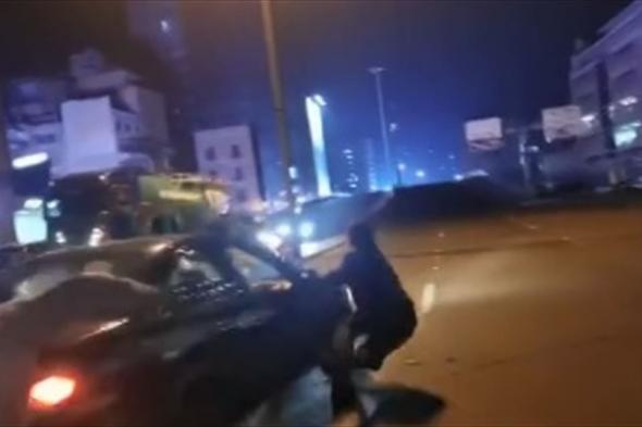 تعرّض متظاهر للصدم على تقاطع برج الغزال (فيديو) 
#لبنان
#lebanon24
 via @Lebanon24