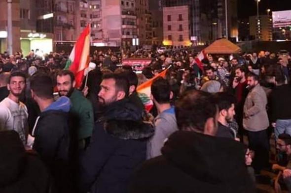 احتجاجاً على وفاة أحمد توفيق.. قطع طرقات في بيروت والشمال (صور) 
#lebanon24

 via @Lebanon24