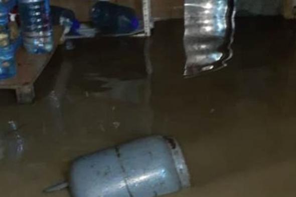 السيول أتلفت خيم نازحين سوريين في القليعات - عكار 
#لبنان
#lebanon24
 via @Lebanon24