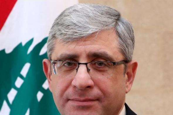 المجذوب سمح باحتساب ساعات المتعاقدين بعيد المعلم 
#lebanon24 
 via @Lebanon24