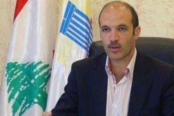 وفد من مستشفيي الرسول والسان جورج بحث ووزير الصحة خطة الطوارئ 
#لبنان
#lebanon24
 via @Lebanon24