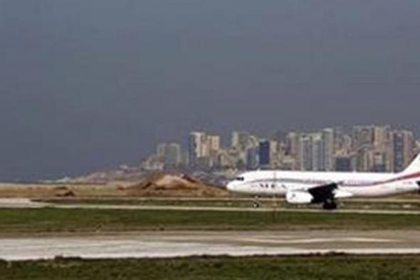 آتية من تركيا.. آخر طائرة لـ"ميديل إيست" تحطّ في مطار بيروت قبل إقفاله 

#lebanon24

 via @Lebanon24