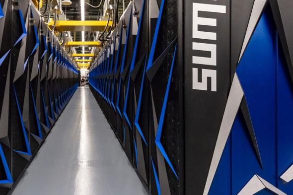 IBM توجه قوة الحوسبة الفائقة لأبحاث فيروس كورونا