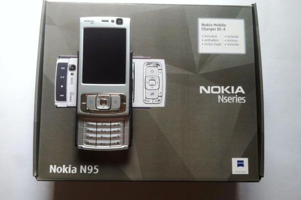 Nokia N95 شكل الذروة لنظام سيمبيان وبداية نهايته أيضًا