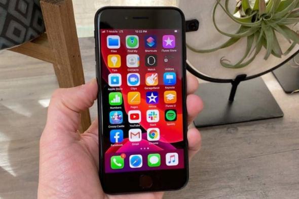 iPhone SE يتفوق على iPhone XS Max في اختبار AnTuTu