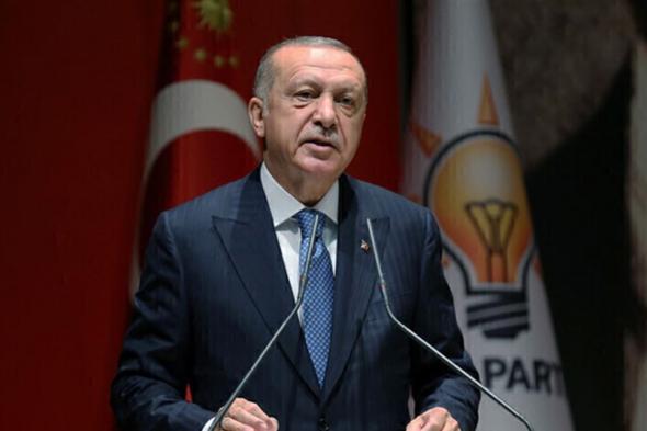 أردوغان يتوعد بمحاسبة المسؤولين عن هجوم "إرهابي" شرقي تركيا
#lebanon24
  via @Lebanon24