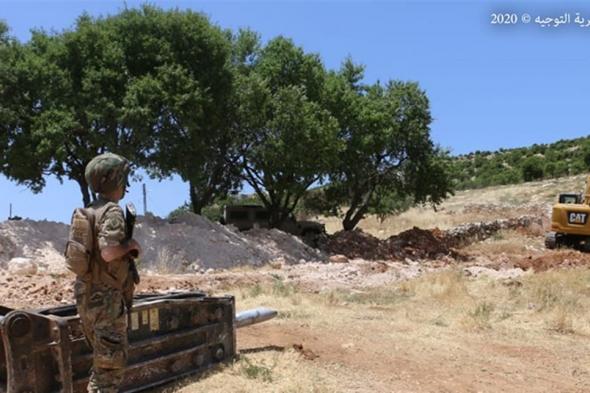 الجيش اللبناني: إقفال معبر يستخدم في عمليات التهريب في الهرمل  via @Lebanon24 
#lebanon24