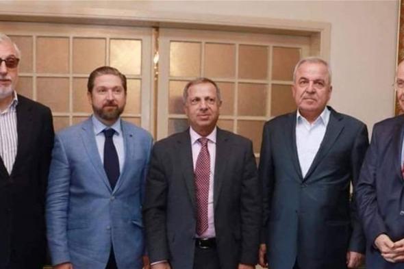 إتصالات بين أعضاء "التشاوري" لتقرير الموقف من الحوار

#lebanon24 

  via @Lebanon24