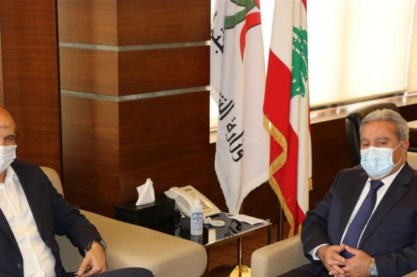 المشرفية عرض ووزير الصحة تطورات مسار فيروس كورونا  
#lebanon24 
  via @Lebanon24
