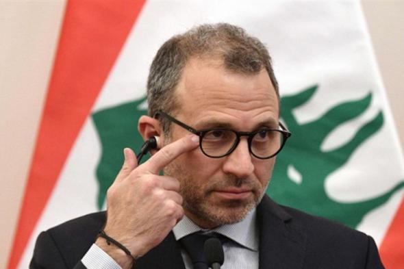 ضغوط على باسيل
#lebanon24 
  via @Lebanon24