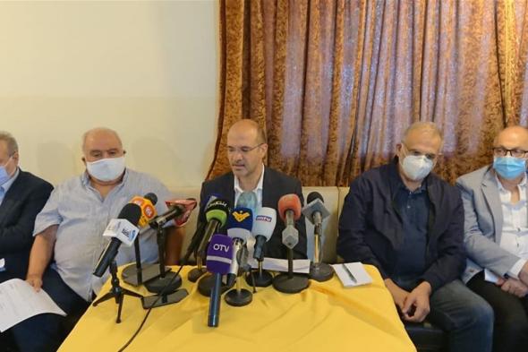 حسن: كل مستشفى يقدم غرف عناية مركزة سيستفيد من أجهزة التنفس #لبنان
#lebanon24
 via @Lebanon24