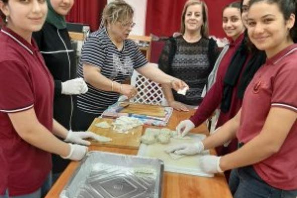 النادي النسائي الأرثوذكسي عبلين يحيي يوماً تراثياً في مدرسة مار إلياس الثانوية!