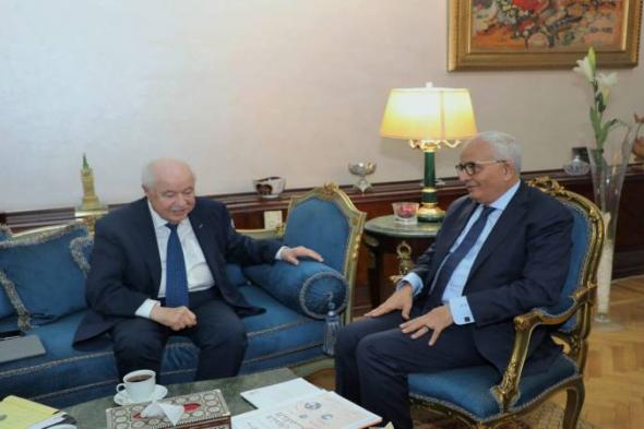 وزير التربية والتعليم المصري يلتقي الرئيس المؤسس لمجموعة طلال أبو غزالة العالمية