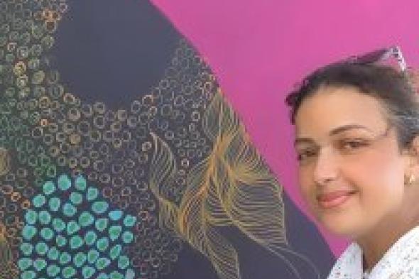 الفنانة مريم سراجي.. لمسة أنثوية ترسم عوالم الفن والجمال بروح معاصرة