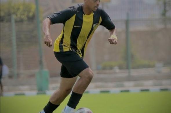 اللاعب مصطفى كوكا يواصل تدريباته مع ناشئي المقاولون العرب قبل الاستحقاقات القادمة